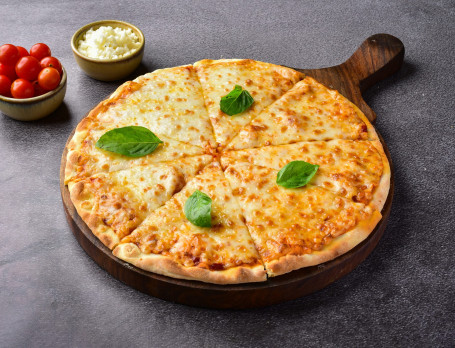 10 Simple Cheese Pizza