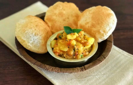 Poori Bhaji [4 Pc. Poori]