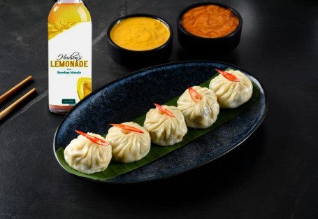 Veg Steamed Momos (5Pcs) +Hudson Lemonade