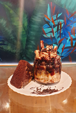 Chocolate Brownie Sundae Godzilla