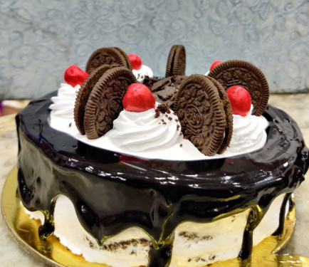 Oreo Black Forest Cake Eggless]