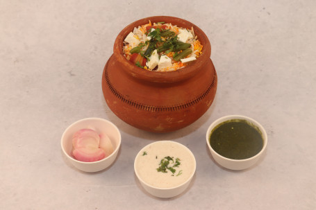 Special Veg Handi Biryani Served With Raita Hari Chutney Onion