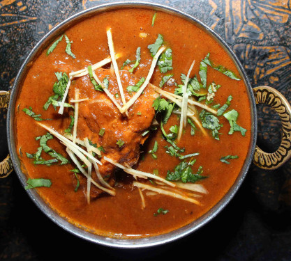Lucknowi Chicken Curry