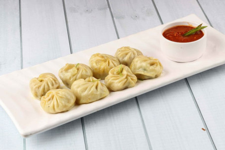 Chicken Kurkure Momos( Served With Mayo)