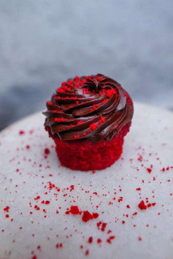 Red Velvet Cupcake With Belgian Chocolate Ganache (Set Of 2)