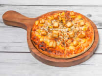 8 Paneer Cheese Corn Pizza