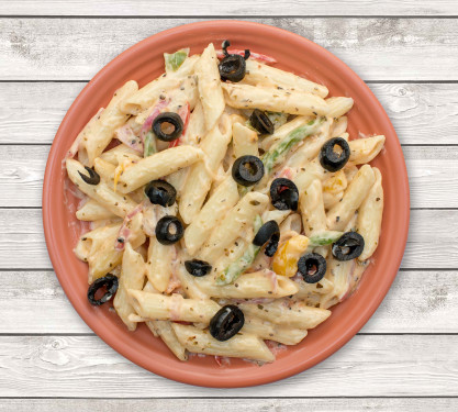 Pasta In White Sauce (Penne)