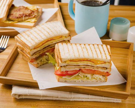 經典大總匯帕尼尼熱壓吐司 Classic Club Panini Hot Pressed Toast