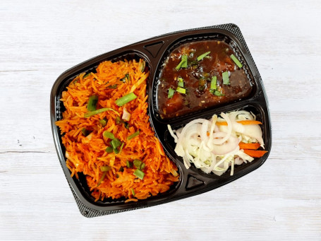 Veg Schezwan Rice And Gravy Manchurian Combo