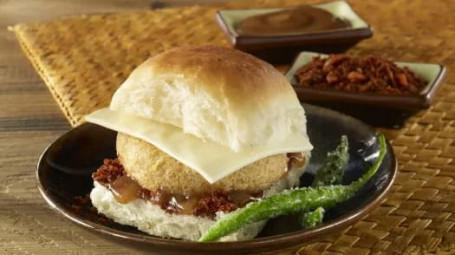 Jumbo Amul Cheese Vada Pav (1 Pc)