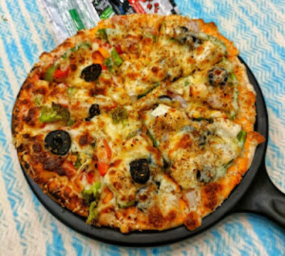 7 Farm Fresh (Exotic Veggies) Pizza