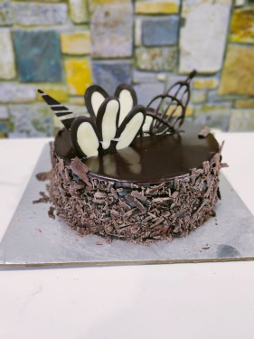 Chocolate Alwanza Cake (Eggless)