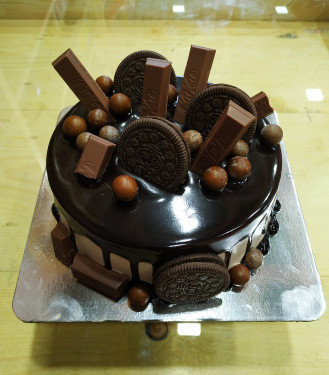Eggless Chocolate Loaded Cake (500 Gram)