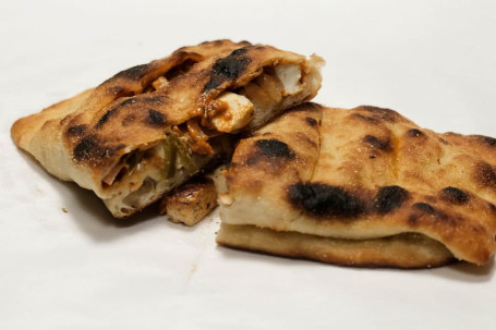 Stuffed Paneer Delight Calzone (Roll)