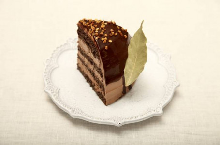巧克力山丘切片 Sliced Chocolate Cake