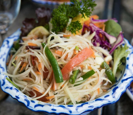Papaya Salad Thai's Style