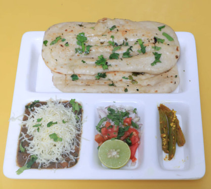 Special Butter Chole Kulcha (With Naan Kulcha)