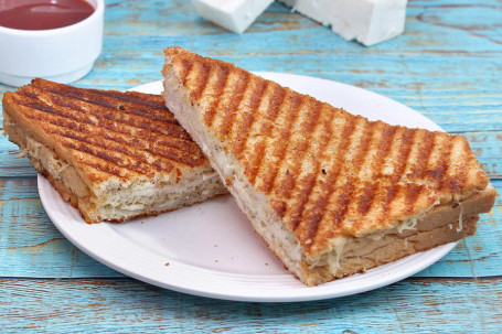 Jain Paneer Chutney Sandwich