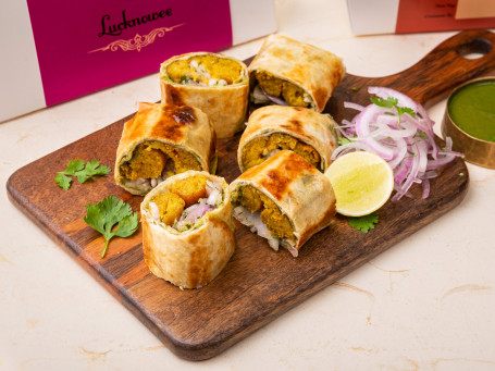 Aloo Paneer Seekh Roll