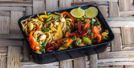 Singapore Noodles With Paneer 65