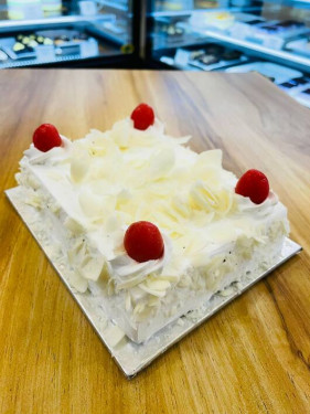 White Forest Mini Cake [225 Grams]