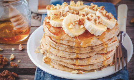 Healthy Oats And Banana Pancakes