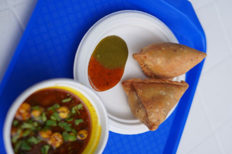 Pure Desi Ghee Samosa With Aaloo Sabzi