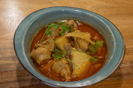 Fresh Pork Bambooshoot Curry