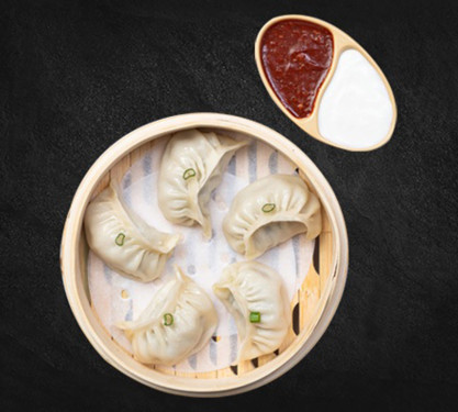 Classic Chicken Steamed/ Fried Momos