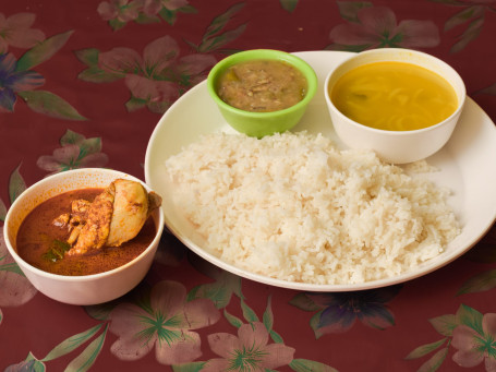 Rice With Chicken Boiled(Rice+Dal+Sabji+Boiled Chicken Curry) Serves 1