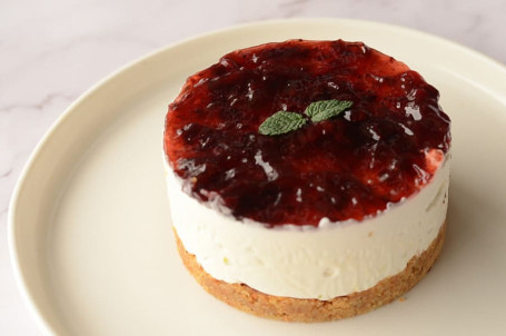 Very Berry Strawberry Mini Cheese Cake