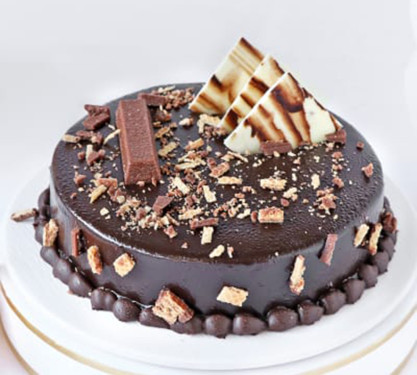 Kitkat Crunch Cake [1/2 Kg]