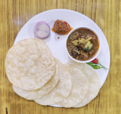 Poori With Pork Curry