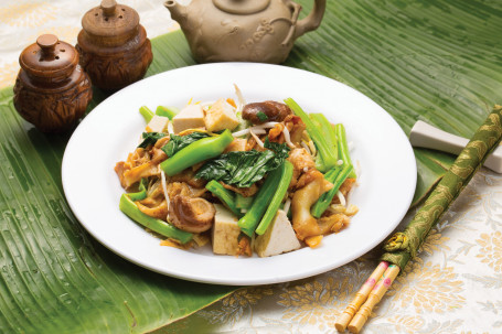 Stir Fried Vegetable With Steamed Rice