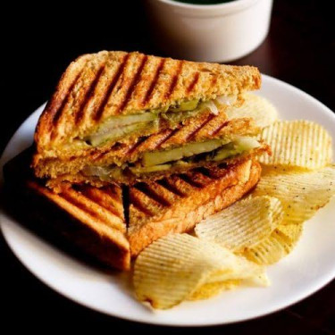 Simple Veg Mayo Sandwich