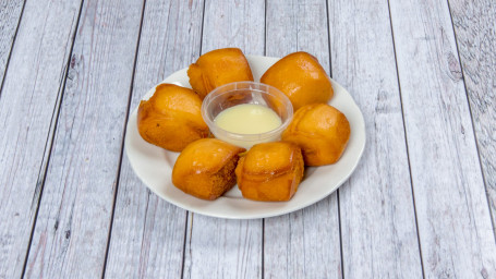 Fried Steamed Bun Served With Condensed Milk Pieces