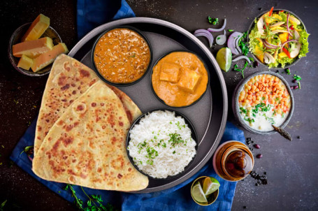 Dal Makhani And Shahi Paneer Thali