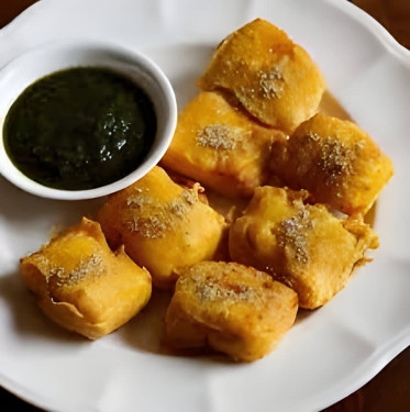 Paneer Pakoda [7Pcs)