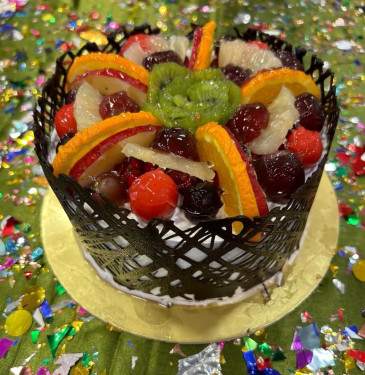 Fresh Fruit Cake (Egg)