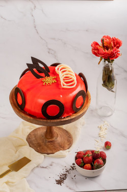 Strawberry Delight Cake (450 Gms)