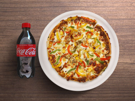 8 Lazziz Khas Pizza Coke 250 Ml Pet Bottle