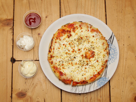 8 Yummy Cheese Margheritta Pizza
