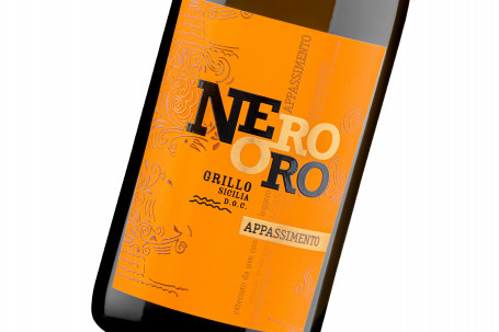 Nero Oro Grillo Appassimento, Sycylia, Włochy