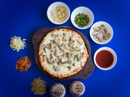 7 Mushroom Mania Pizza (Regular)