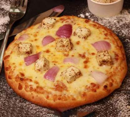 6 Onion Wafer Pizza
