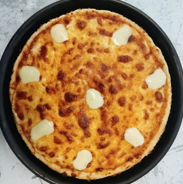 4 Types Cheesy Pizza