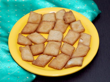 Sweet Skkarpara (250 Gms)