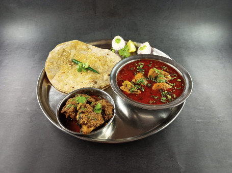 Special Maharashtrian Chicken Thali