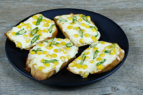 Sweet Corn Chilli Cheese Garlic Bread (J)