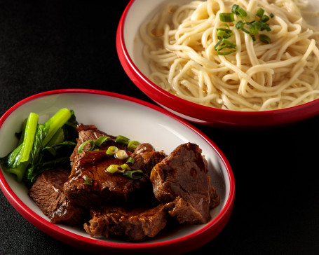 Taiwan Beef In Noodle Soup